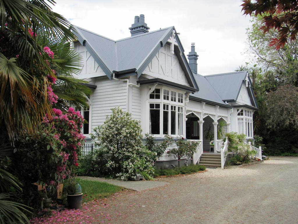 White Elephant Accomodation Motueka Exterior foto